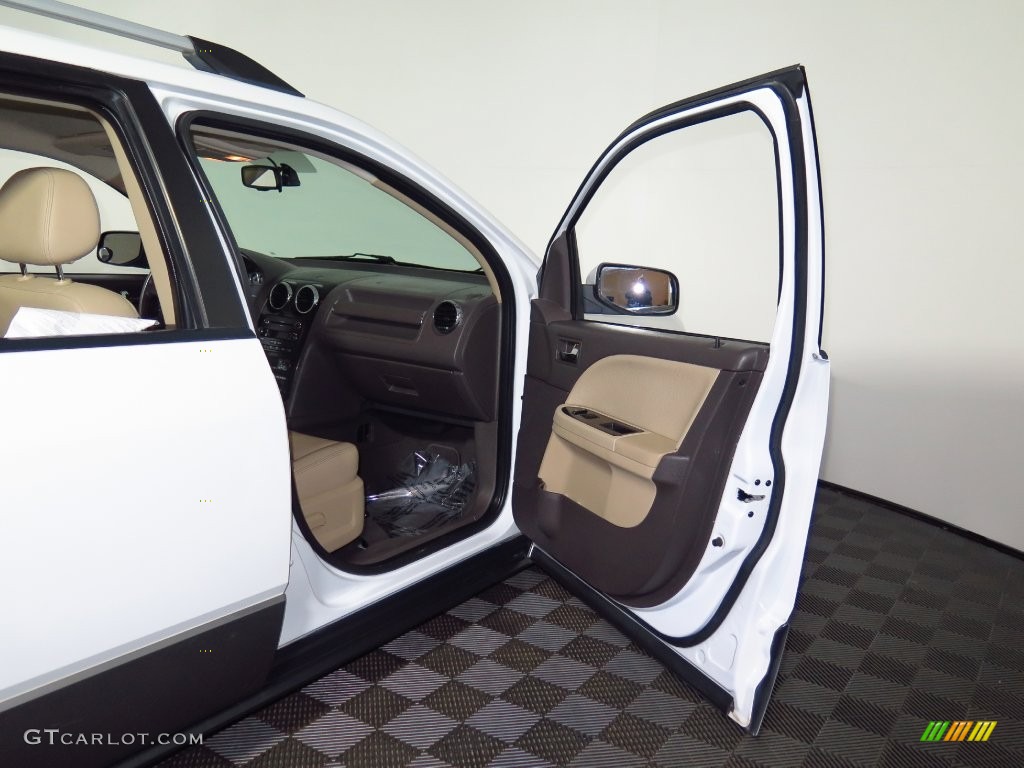 2008 Taurus X SEL AWD - Oxford White / Camel photo #24