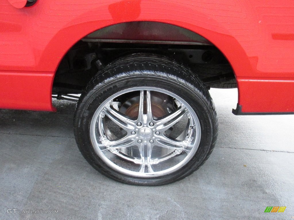 2005 F150 XLT SuperCrew - Bright Red / Medium Flint/Dark Flint Grey photo #16