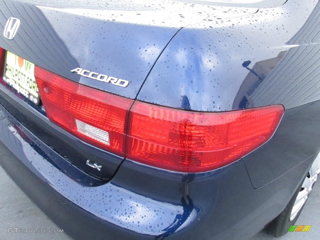 2005 Accord LX Sedan - Eternal Blue Pearl / Gray photo #11