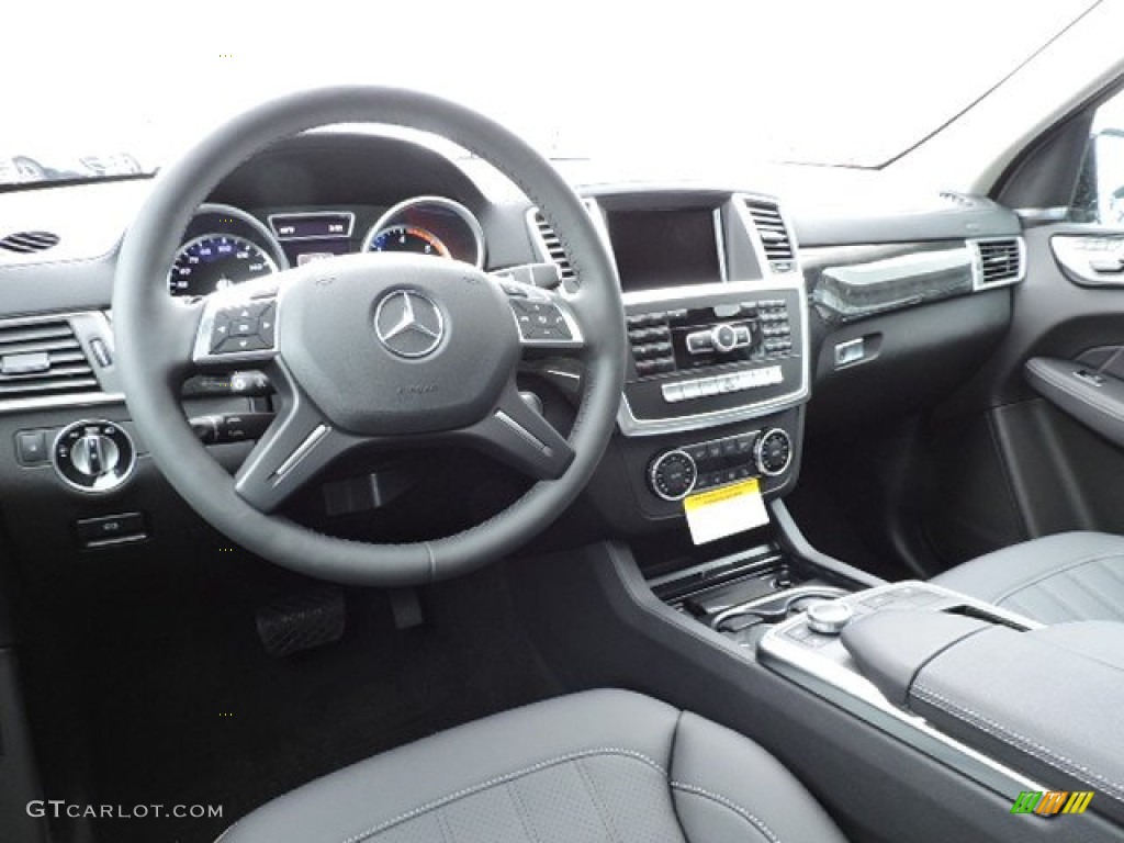 Black Interior 2016 Mercedes-Benz GL 350 BlueTEC 4Matic Photo #109613360