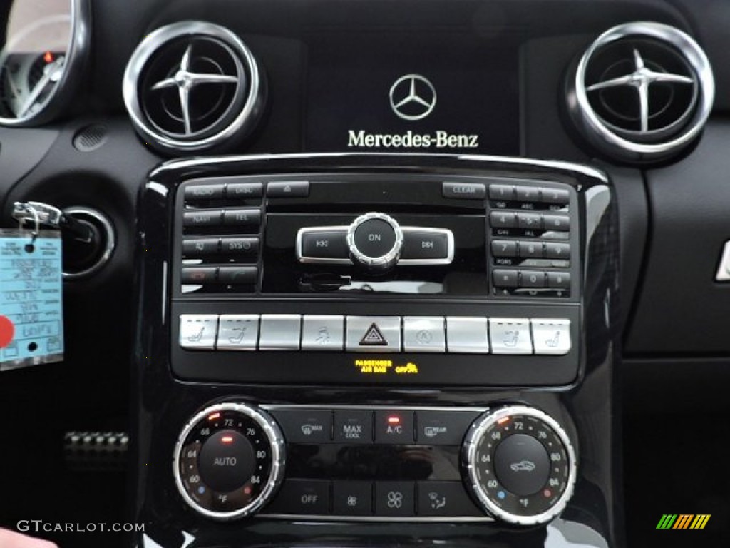 2016 Mercedes-Benz SLK 300 Roadster Controls Photo #109613924