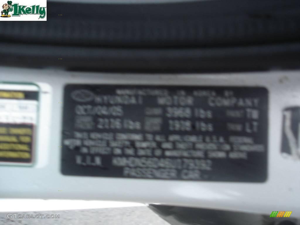 2006 Elantra GT Hatchback - Sterling Silver / Gray photo #9