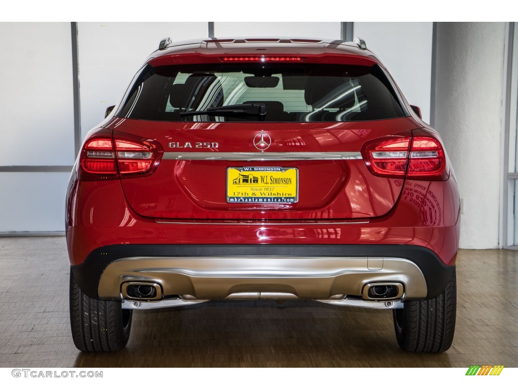 2016 GLA 250 - Jupiter Red / Black photo #4