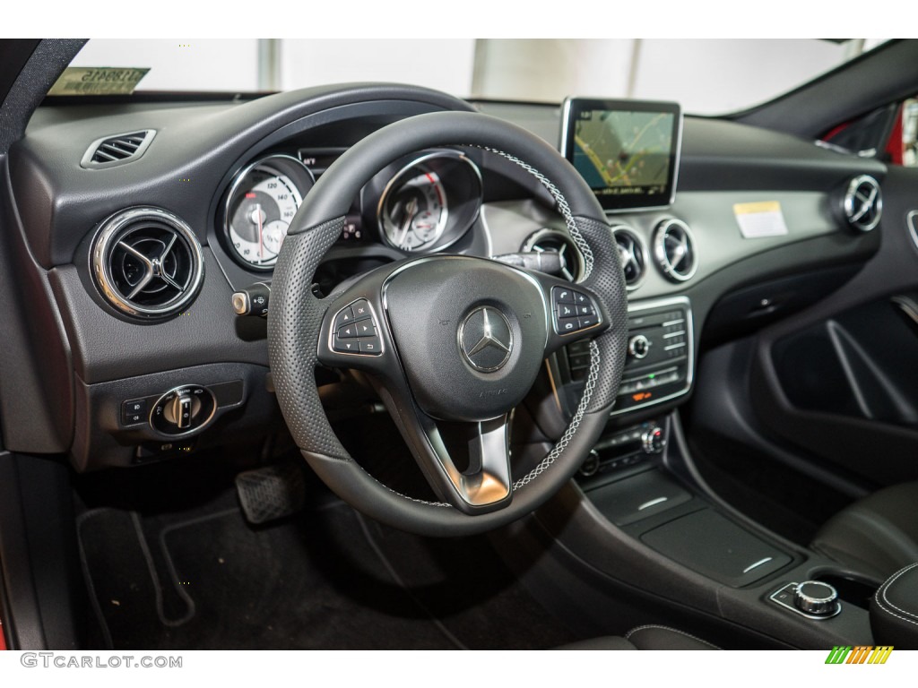 2016 GLA 250 - Jupiter Red / Black photo #5