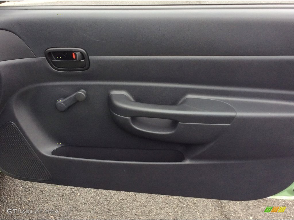 2010 Accent GS 3 Door - Apple Green / Black photo #18