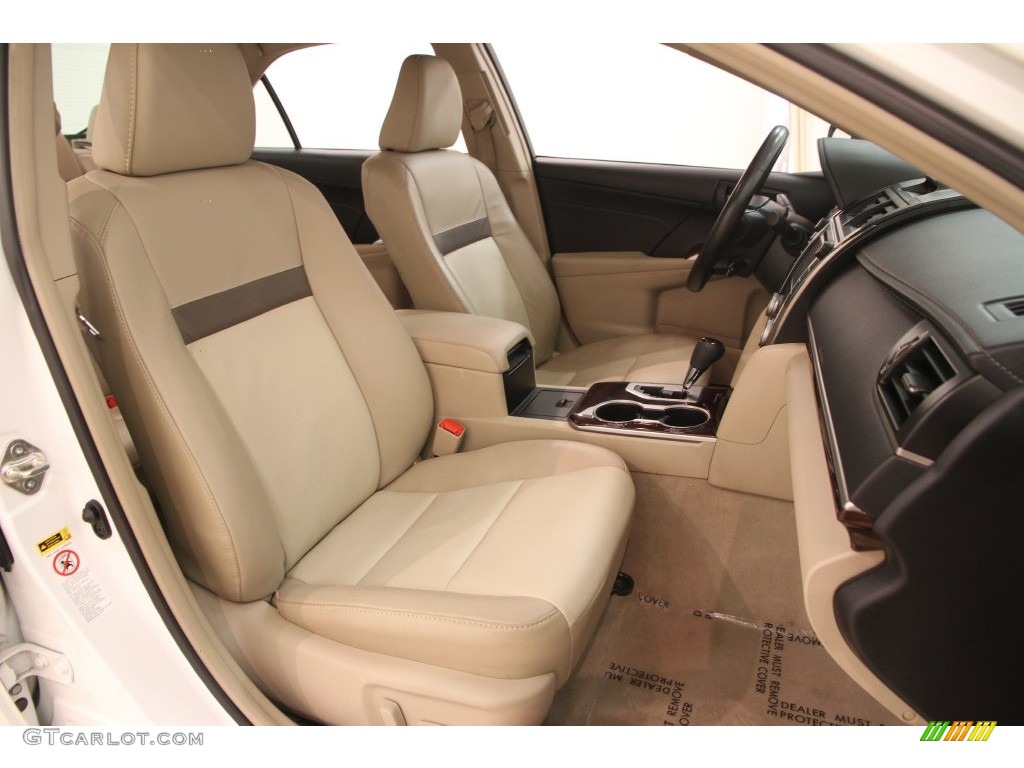 2013 Camry XLE V6 - Super White / Ivory photo #13