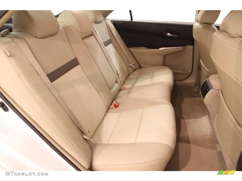 2013 Camry XLE V6 - Super White / Ivory photo #14