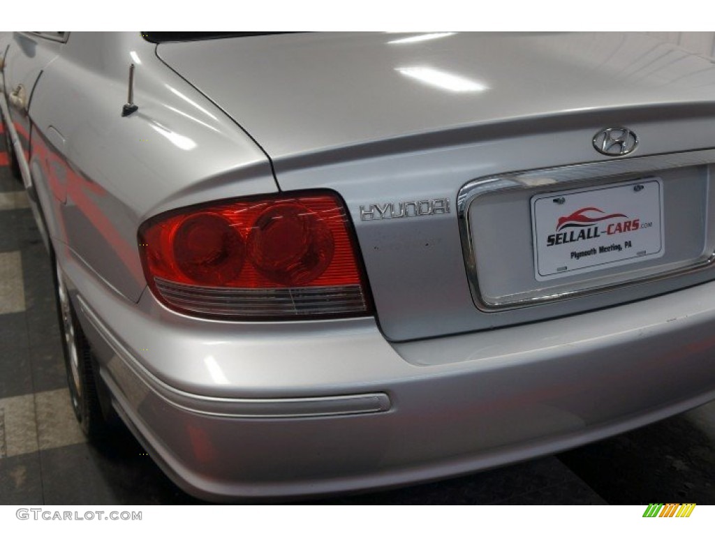 2003 Sonata GLS V6 - Brilliant Silver Metallic / Beige photo #61