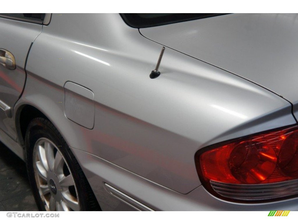 2003 Sonata GLS V6 - Brilliant Silver Metallic / Beige photo #62