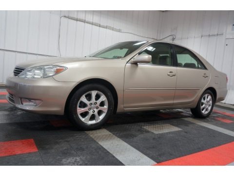 2006 Toyota Camry XLE Data, Info and Specs