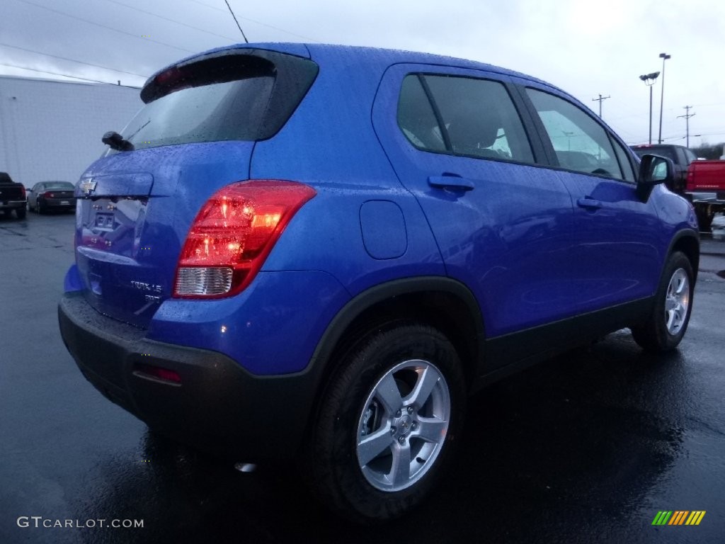 2016 Trax LS AWD - Brilliant Blue Metallic / Jet Black photo #6