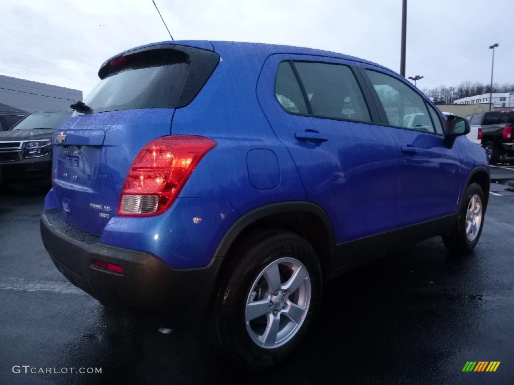 2016 Trax LS AWD - Brilliant Blue Metallic / Jet Black photo #6