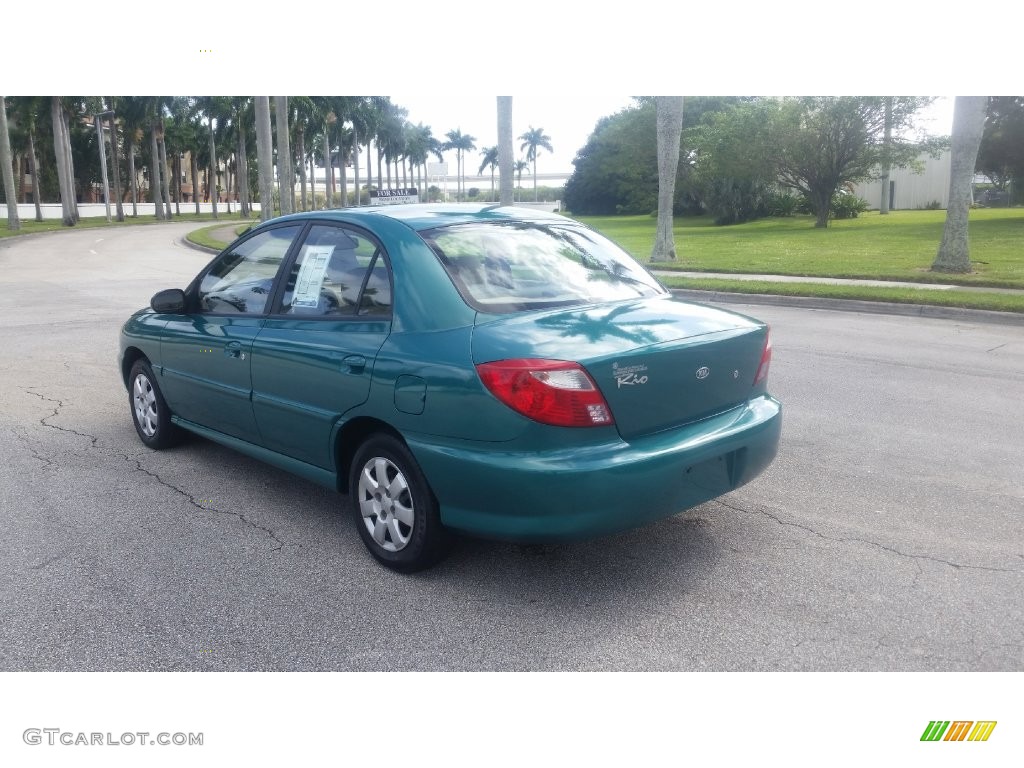 2001 Rio Sedan - Emerald Green / Beige photo #3