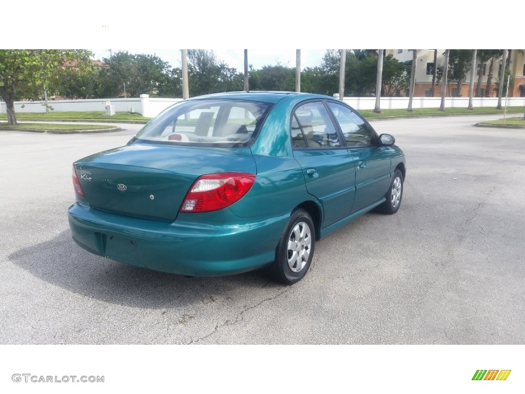 2001 Rio Sedan - Emerald Green / Beige photo #5