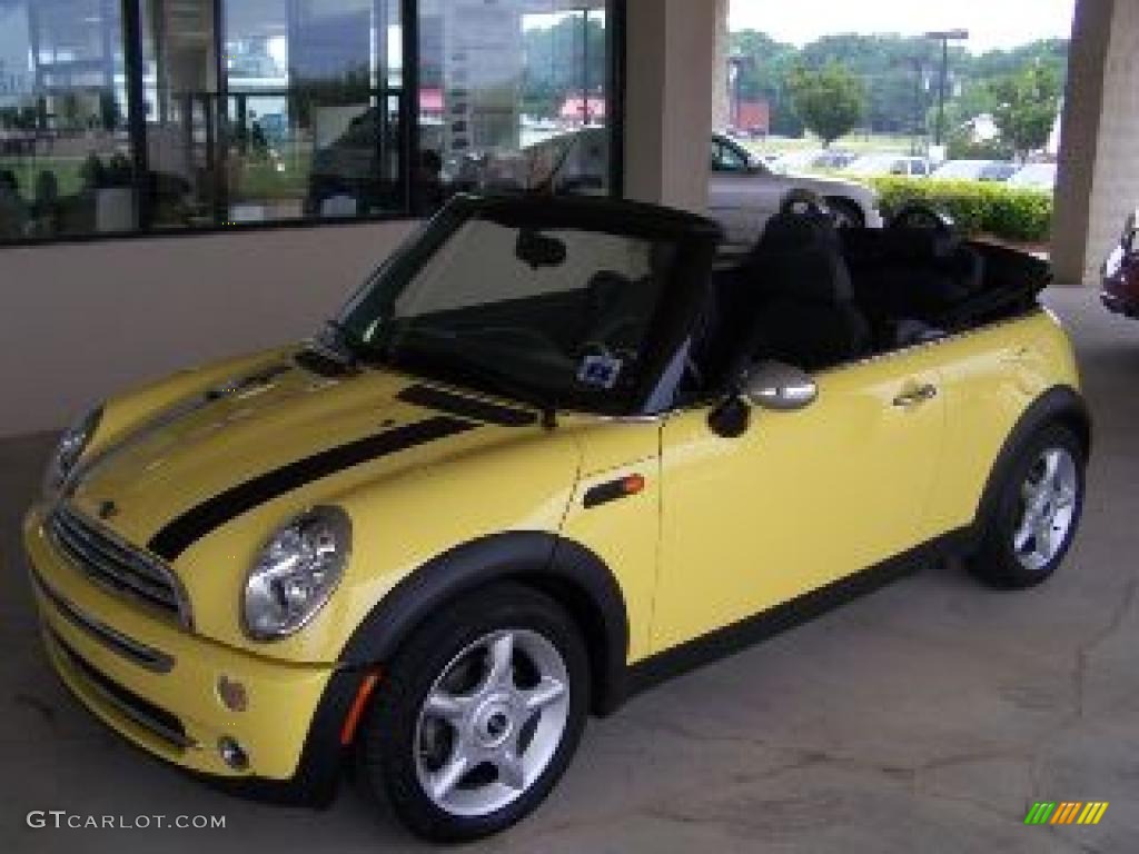 2006 Cooper Convertible - Liquid Yellow / Black/Panther Black photo #38