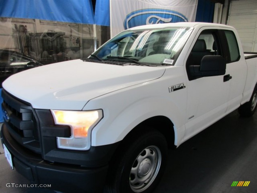 2016 F150 XL SuperCab - Oxford White / Medium Earth Gray photo #3