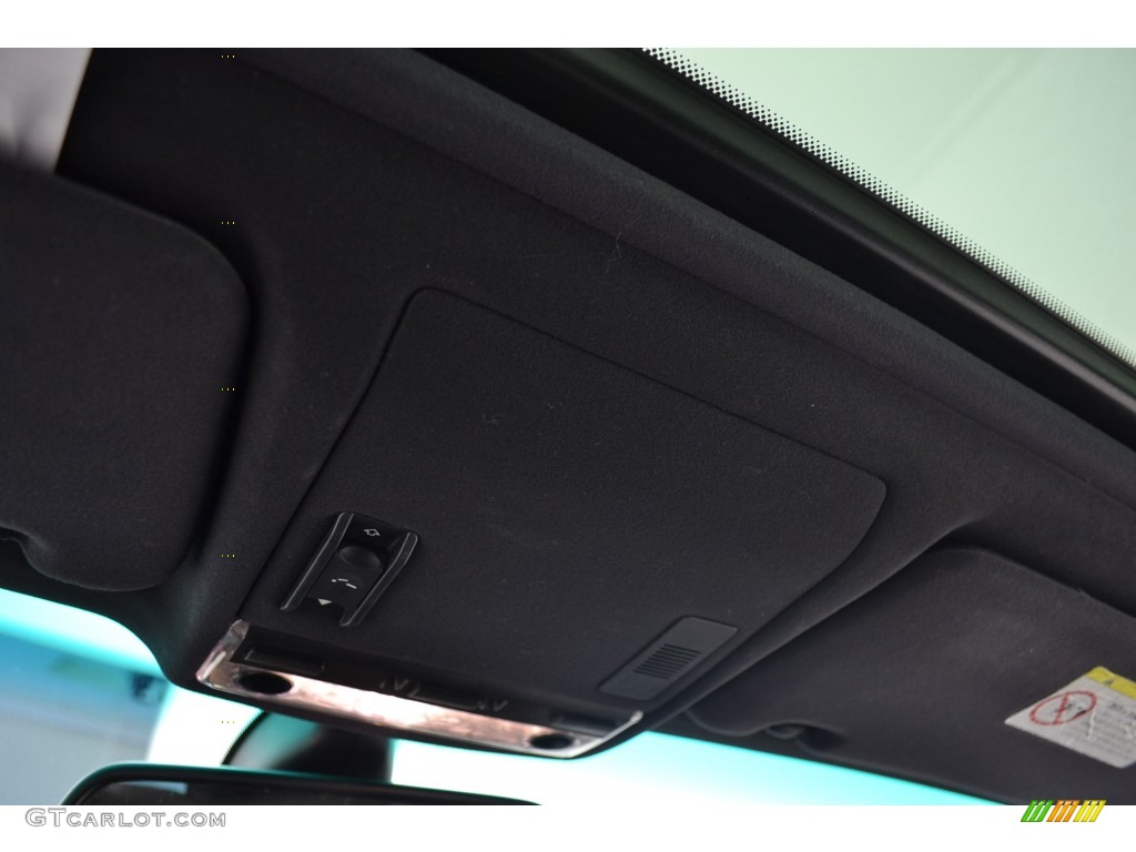 2006 3 Series 330i Coupe - Jet Black / Black photo #24