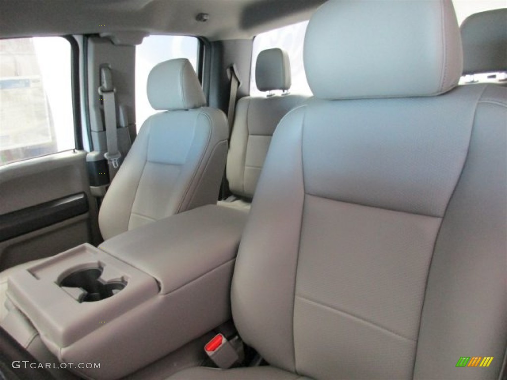 2016 F150 XL SuperCab - Oxford White / Medium Earth Gray photo #9