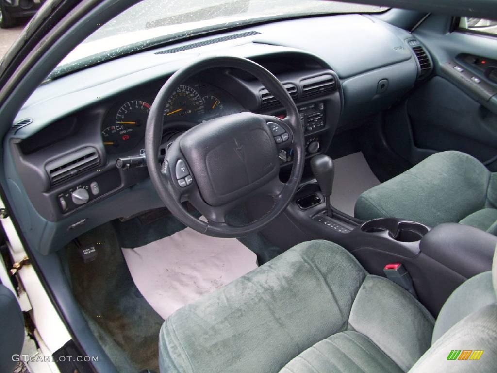 1996 Grand Prix SE Coupe - Bright White / Blue photo #11
