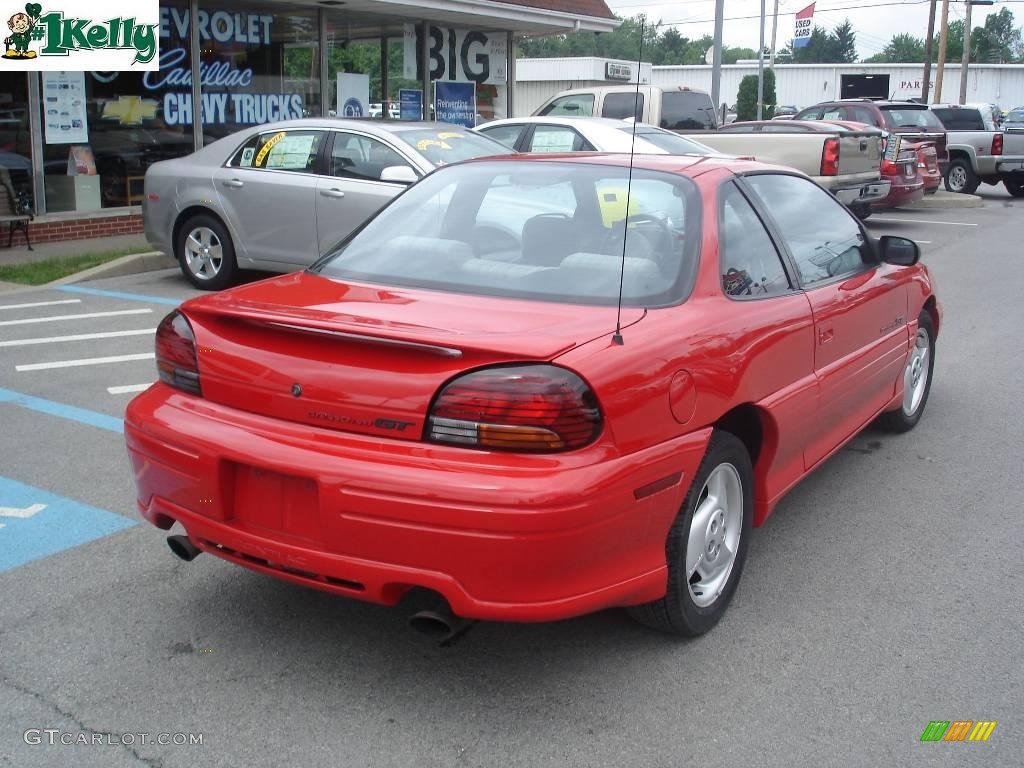 1997 Grand Am GT Coupe - Bright Red / Graphite photo #2