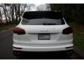 2015 White Porsche Cayenne S E-Hybrid  photo #5