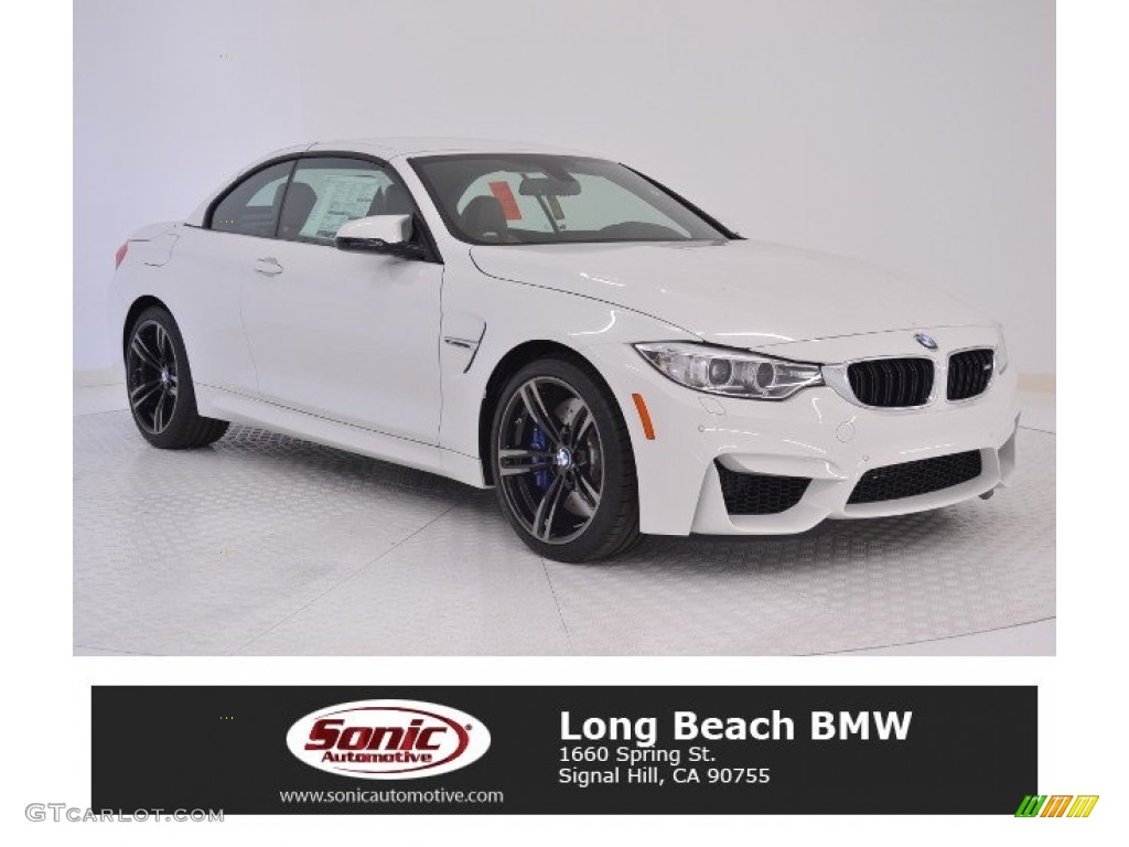 Alpine White BMW M4