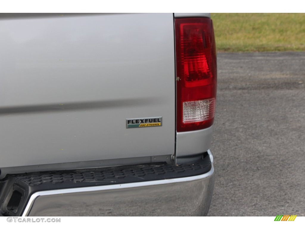 2012 Ram 1500 SLT Quad Cab - Bright Silver Metallic / Dark Slate Gray/Medium Graystone photo #24