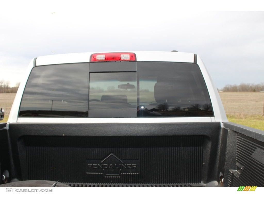 2012 Ram 1500 SLT Quad Cab - Bright Silver Metallic / Dark Slate Gray/Medium Graystone photo #26