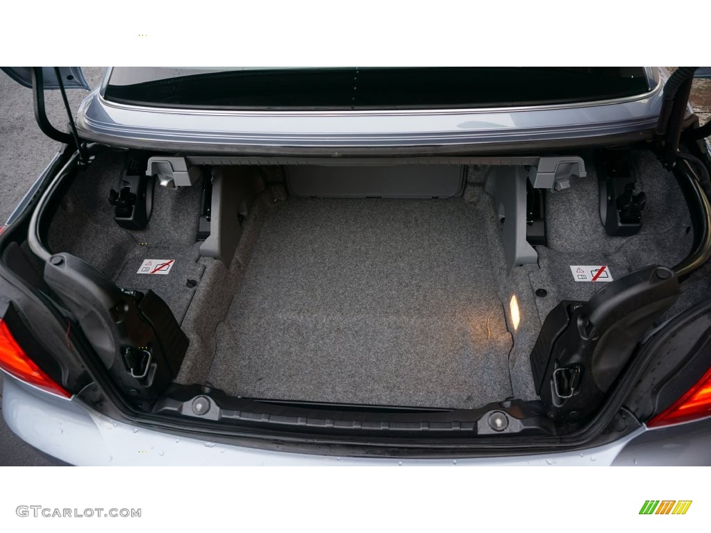 2011 BMW 3 Series 335i Convertible Trunk Photo #109648738