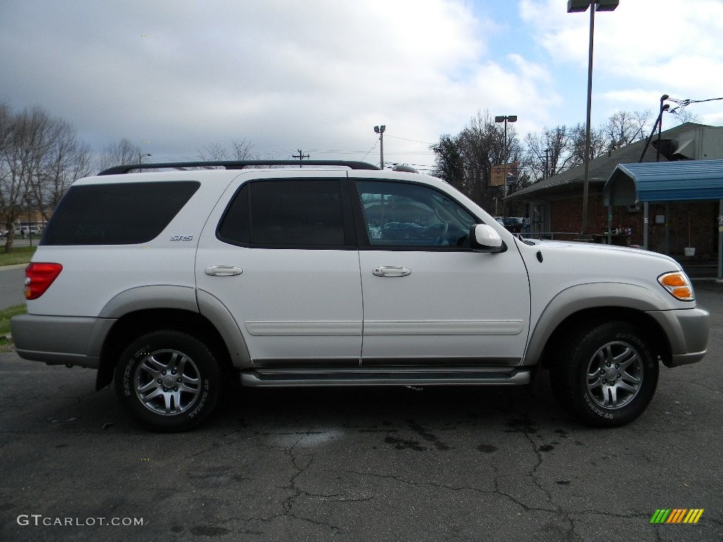 2004 Sequoia SR5 - Natural White / Oak photo #11