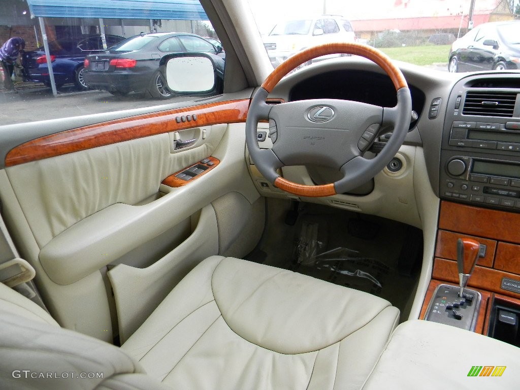 2001 LS 430 - Black Onyx / Ecru Beige photo #12