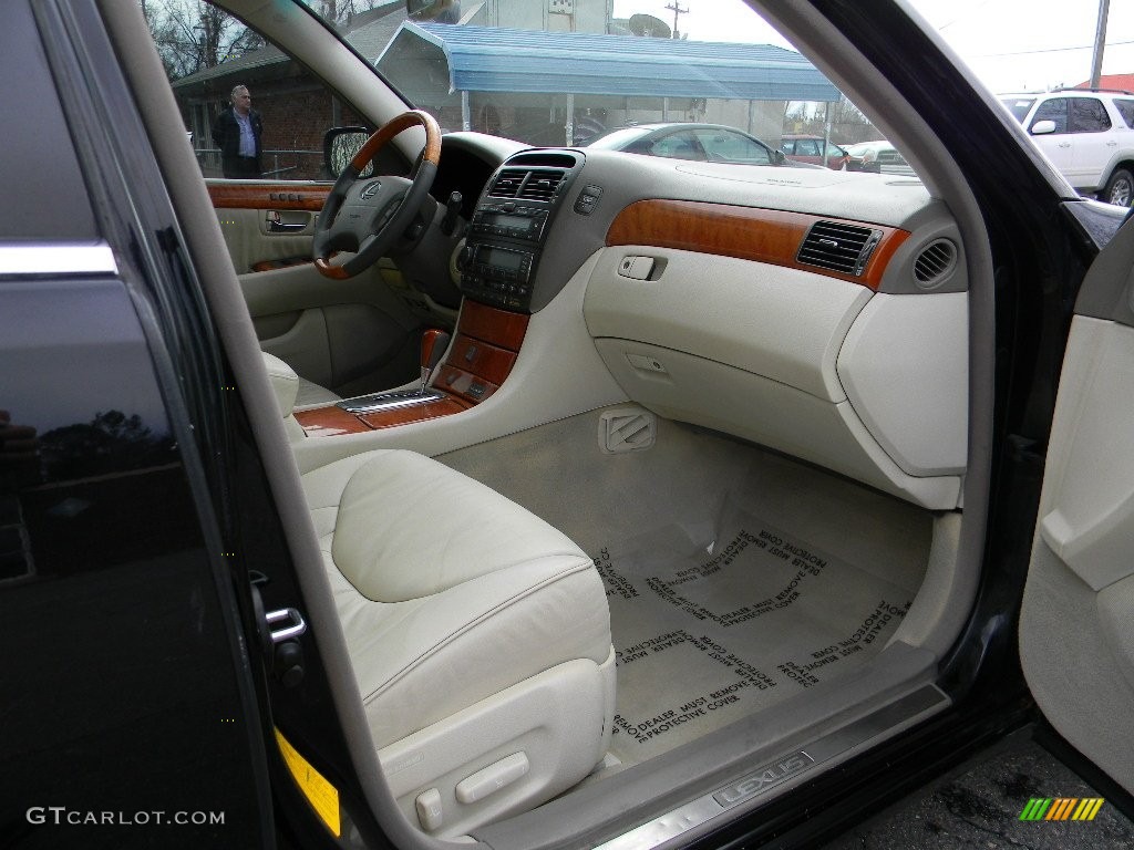 2001 LS 430 - Black Onyx / Ecru Beige photo #21