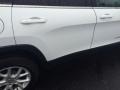 Bright White - Cherokee Latitude 4x4 Photo No. 21