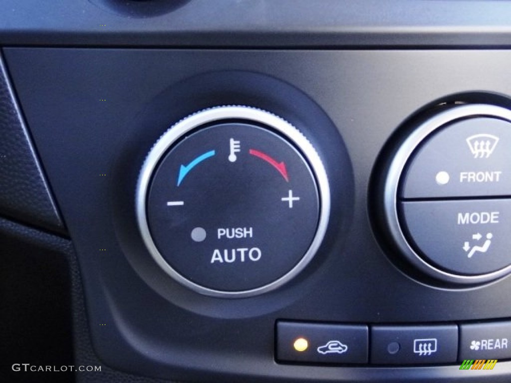 2013 MAZDA5 Sport - Crystal White Pearl / Sand photo #26