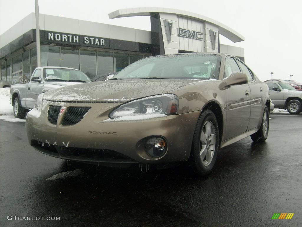 2006 Grand Prix Sedan - Bronzestone Metallic / Sand photo #1