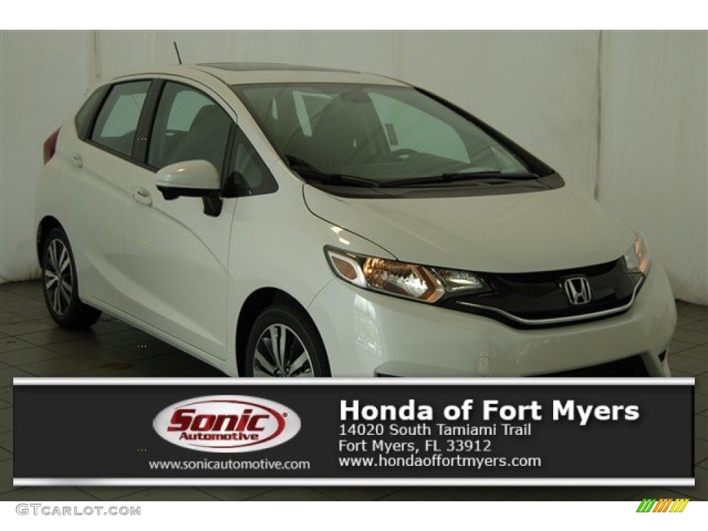 White Orchid Pearl Honda Fit