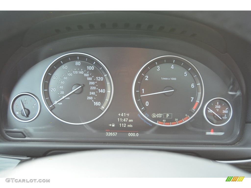 2013 BMW 5 Series 528i xDrive Sedan Gauges Photos