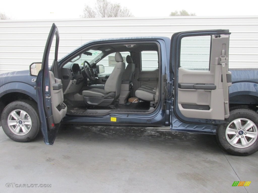 2016 F150 XL SuperCab - Blue Jeans / Medium Earth Gray photo #16