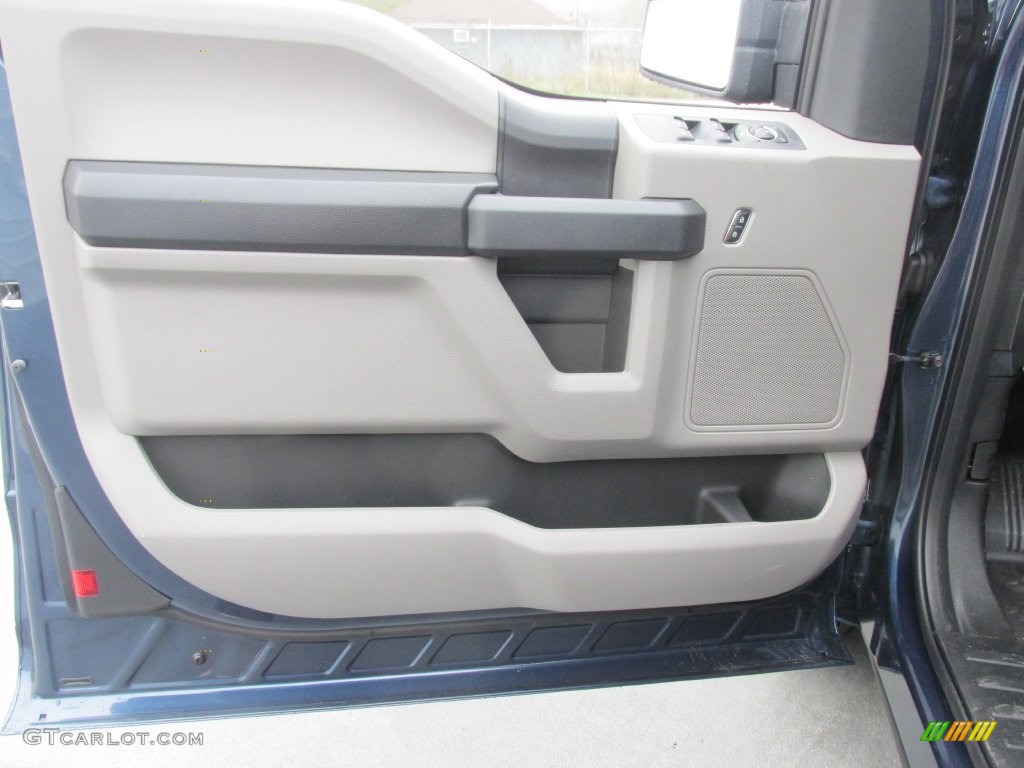 2016 F150 XL SuperCab - Blue Jeans / Medium Earth Gray photo #19