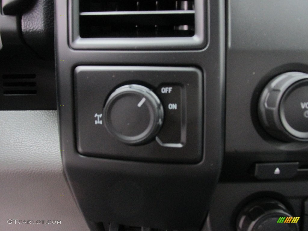2016 F150 XL SuperCab - Blue Jeans / Medium Earth Gray photo #27