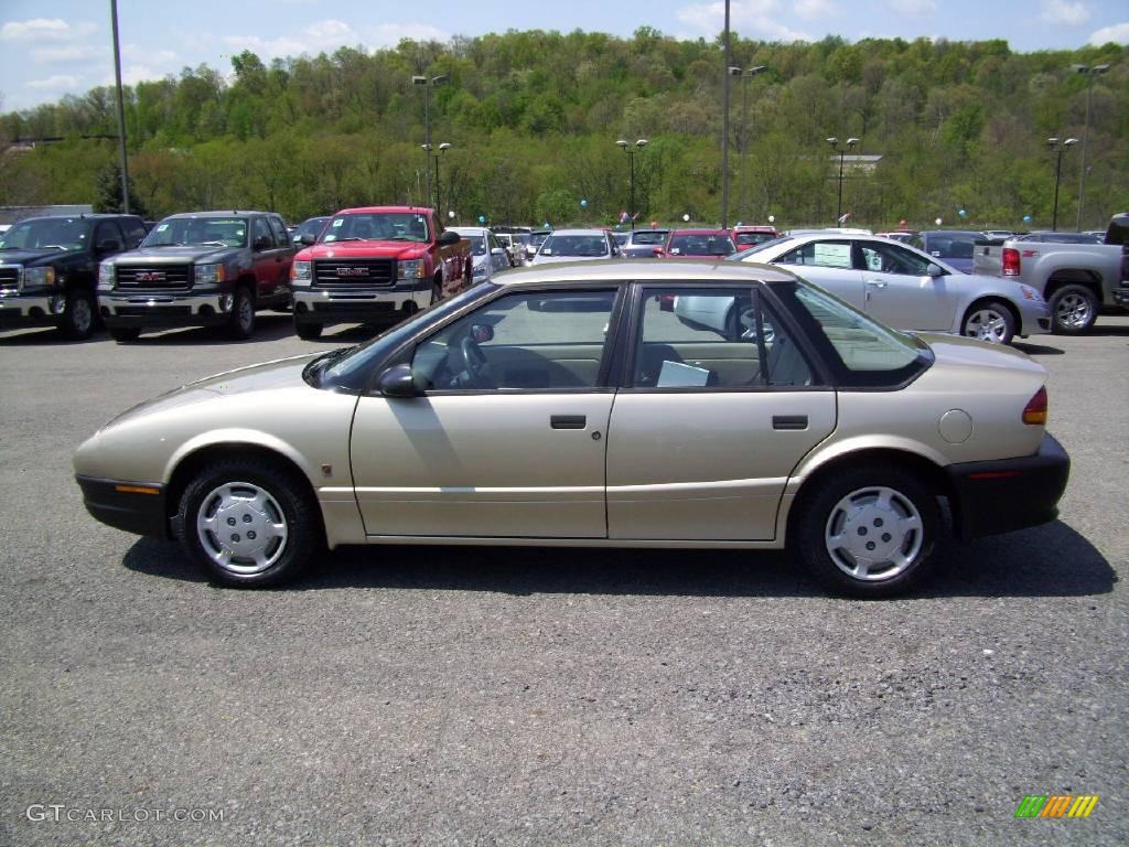 1994 S Series SL1 Sedan - Gold / Tan photo #2
