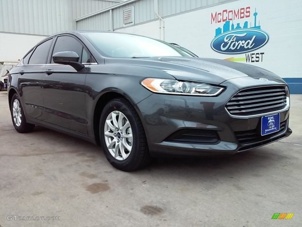 2016 Fusion S - Magnetic Metallic / Medium Earth Gray photo #1