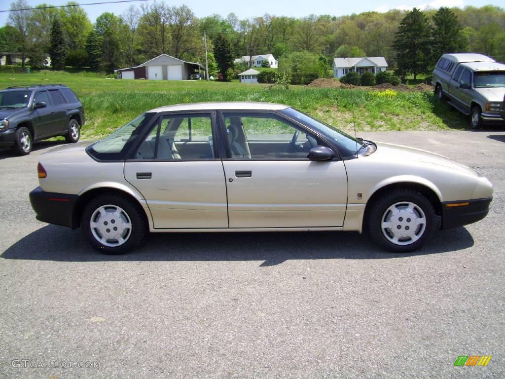 1994 S Series SL1 Sedan - Gold / Tan photo #6