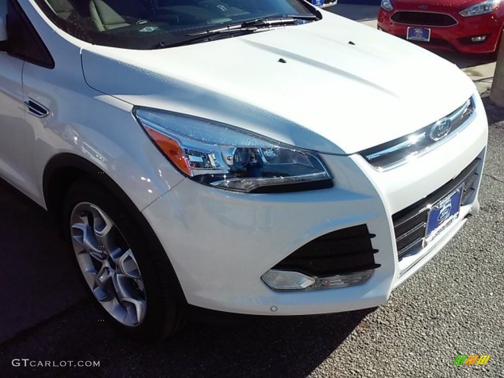 2016 Escape Titanium - White Platinum Metallic / Medium Light Stone photo #2