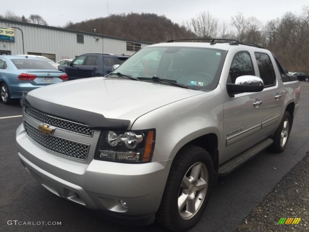 2011 Avalanche LT 4x4 - Sheer Silver Metallic / Ebony photo #1
