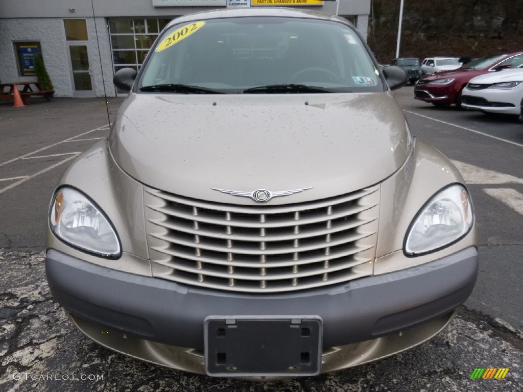 2002 PT Cruiser  - Light Almond Metallic / Taupe photo #9