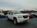 Summit White - Yukon XL SLT 4x4 Photo No. 38