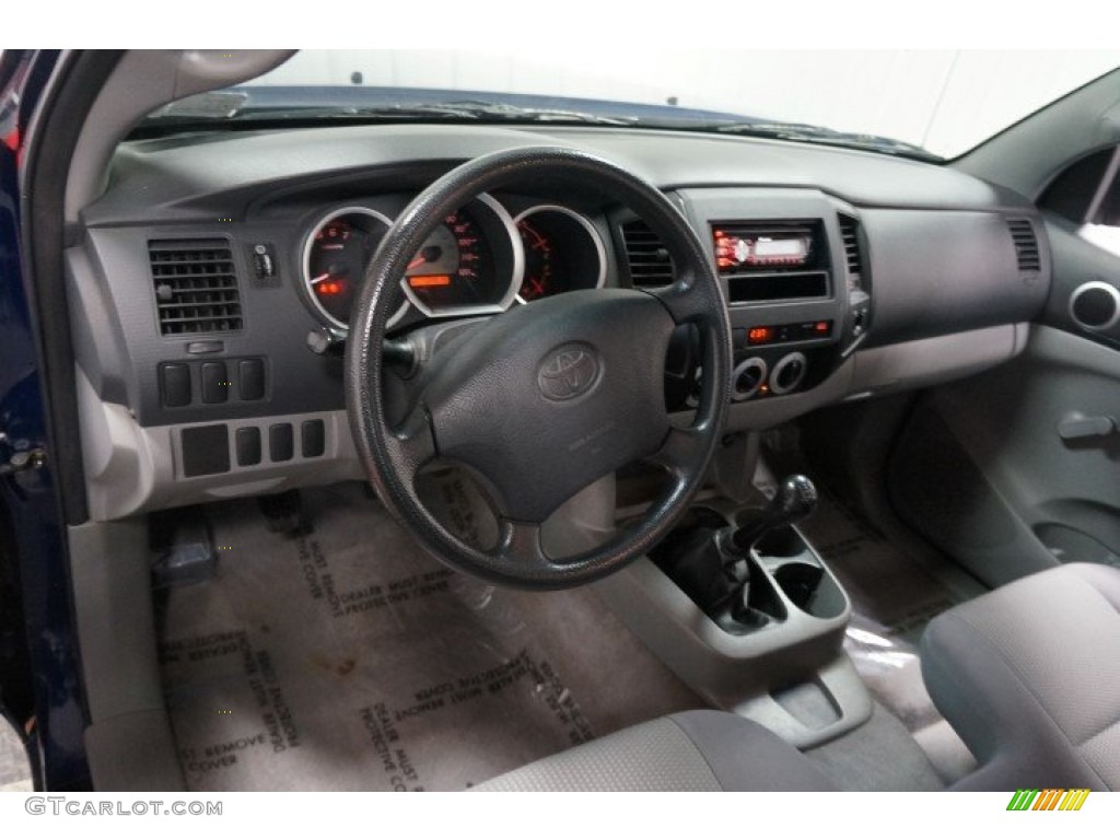 2006 Tacoma Regular Cab - Indigo Ink Pearl / Graphite Gray photo #20