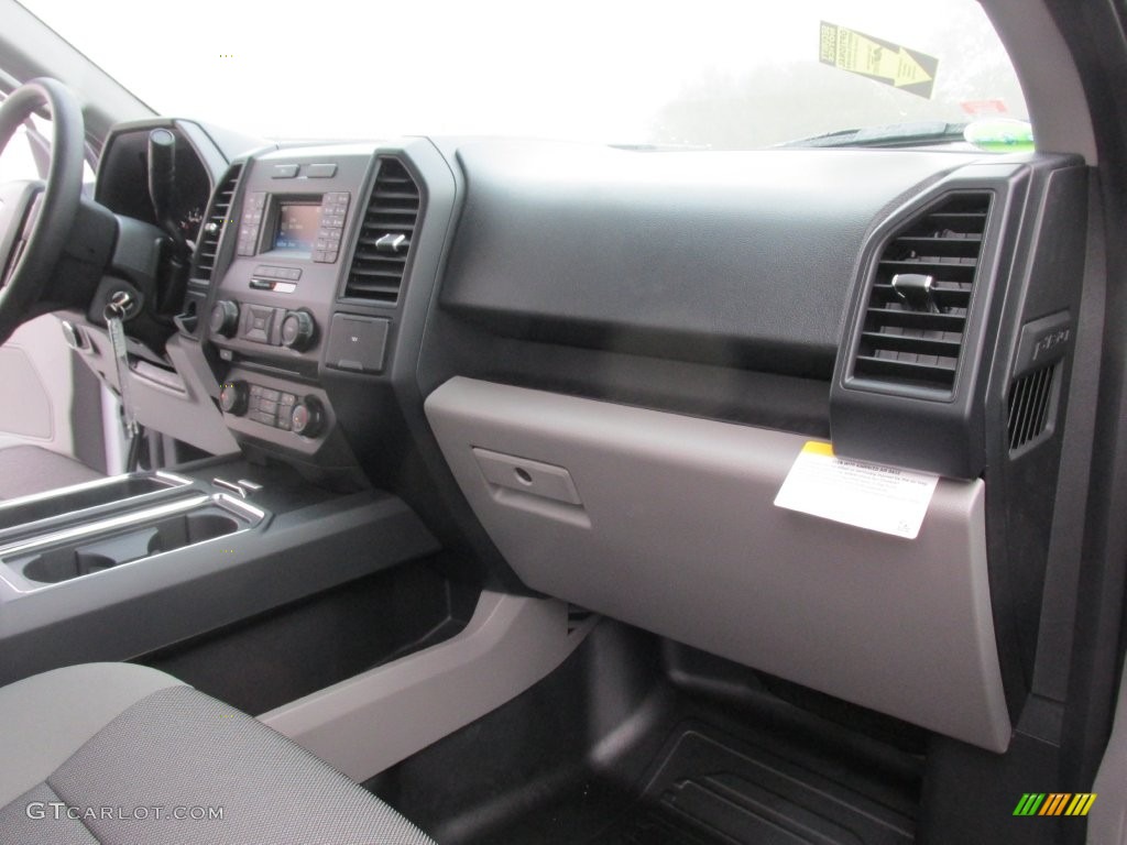 2016 F150 XL SuperCab - Oxford White / Medium Earth Gray photo #16