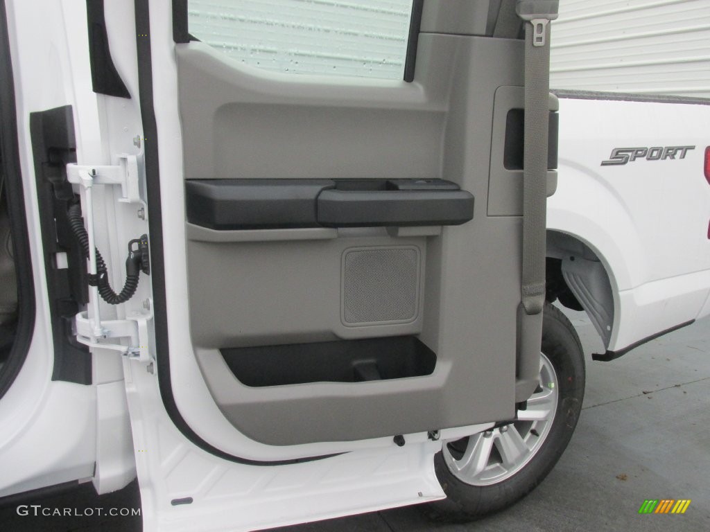 2016 F150 XL SuperCab - Oxford White / Medium Earth Gray photo #18